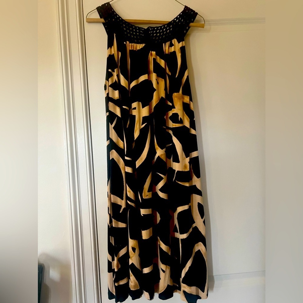 Ann Klein dress sleeveless crochet neckline and back buttons M pullover style - Picture 3 of 10